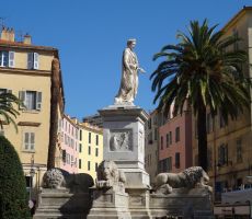 Ajaccio - Napoleonovo rojstno mesto